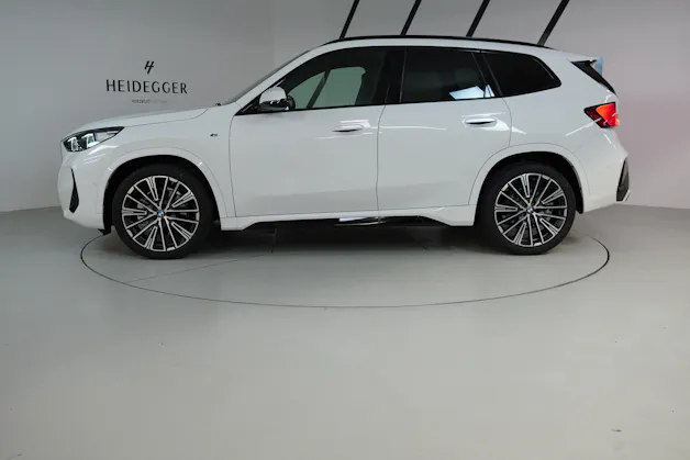 BMW X1 xDrive 23i 48V M Sport