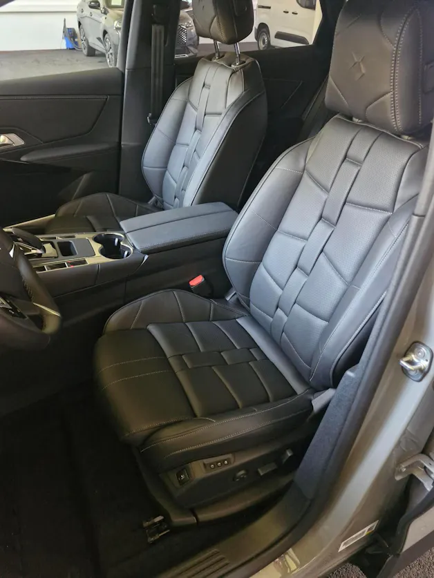 DS Automobiles AUTOMOBILES DS 7 Crossback E-Tense 300 4x4 Etoile