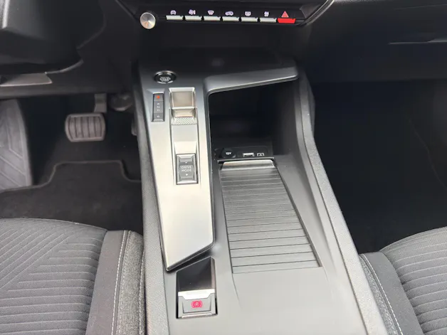 PEUGEOT 308 1.6 PHEV Active Pack