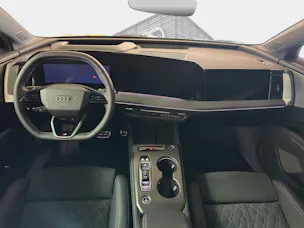 Audi Q4 e-tron SUV quattro performance