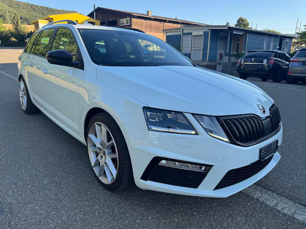 Škoda Octavia Combi 2.0 TSI RS Value DSG