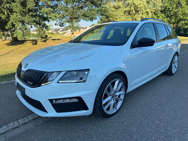 Škoda Octavia Combi 2.0 TSI RS Value DSG