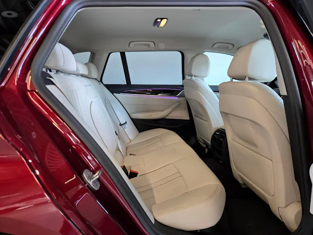 BMW 520d xDrive Touring