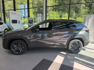 Hyundai Tucson 1.6 TGDI HEV Origo Black Line 4WD