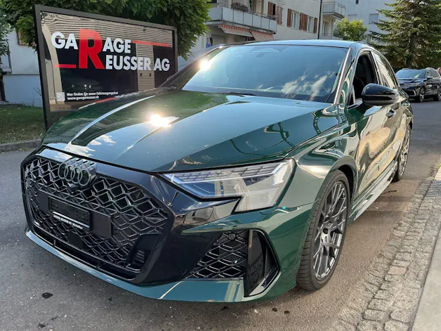 Audi RS3 SPORTBACK 2.5 400 PS TFSI QUATTRO *** UNIKAT IN GOODWOOD GREEN ***
