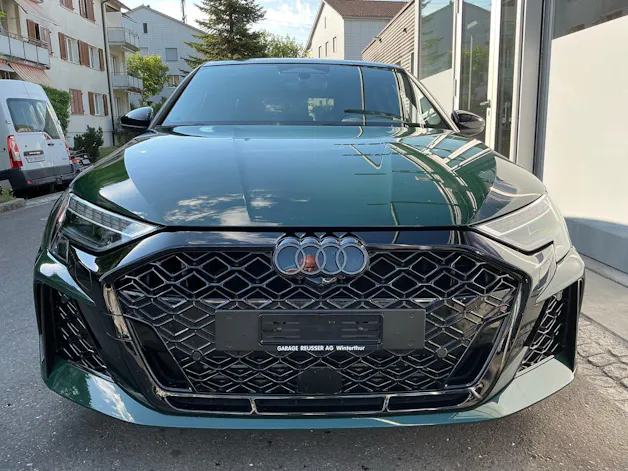 Audi RS3 SPORTBACK 2.5 400 PS TFSI QUATTRO *** UNIKAT IN GOODWOOD GREEN ***