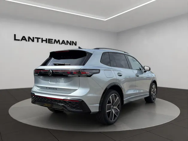 VW Tiguan 2.0 TSI DSG R-Line 4Motion