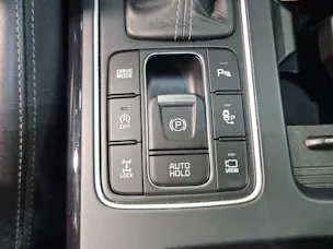 Kia Sorento 2.2 CRDI Style 7P. Automatic