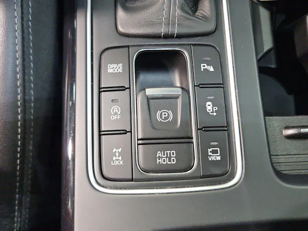 Kia Sorento 2.2 CRDI Style 7P. Automatic