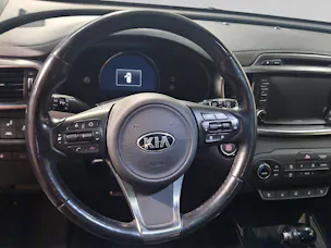 Kia Sorento 2.2 CRDI Style 7P. Automatic