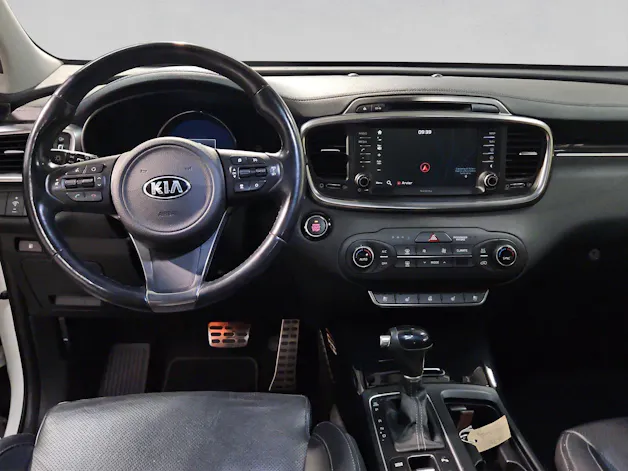 Kia Sorento 2.2 CRDI Style 7P. Automatic