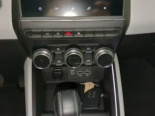 Renault Clio 1.6 E-Tech Techno