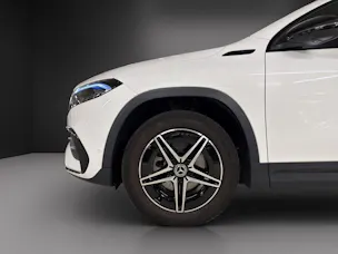 Mercedes-Benz EQA 250 AMG Line