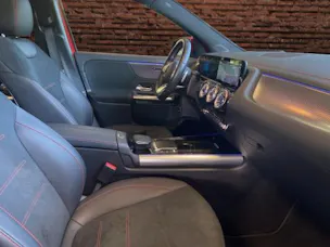 Mercedes-Benz EQA 300 AMG Line 4Matic