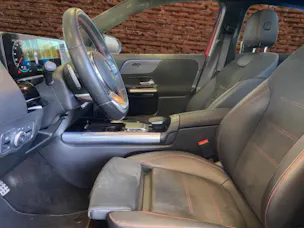 Mercedes-Benz EQA 300 AMG Line 4Matic