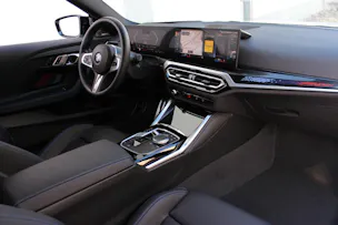 BMW M240i xDrive M Sport Pro MINERALWEISS METALLIC *ANHÄNGERKUPPLUNG*