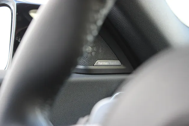 BMW M240i xDrive M Sport Pro MINERALWEISS METALLIC *ANHÄNGERKUPPLUNG*