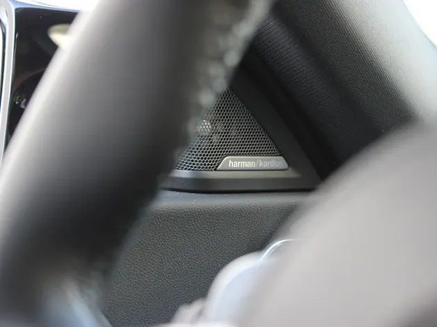 BMW M240i xDrive M Sport Pro MINERALWEISS METALLIC *ANHÄNGERKUPPLUNG*