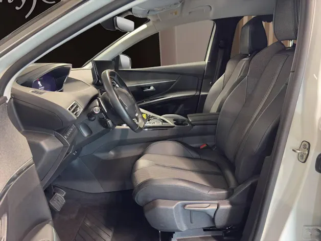 PEUGEOT 3008 225e Hybrid2 Allure Pack EAT8