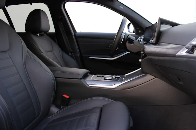 BMW 320d xDrive 48V Touring M Sport Pro