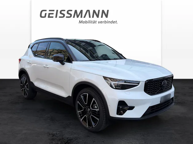 Volvo XC40 2.0 B4 MH Black Edition