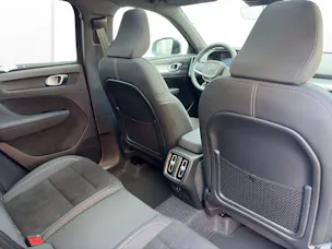Volvo XC40 2.0 B4 MH Black Edition