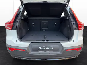 Volvo XC40 2.0 B4 MH Black Edition
