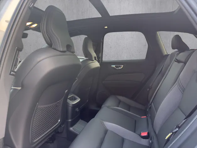 VOLVO XC60 T8 eAWD PluginHybrid Black Edition Geartronic