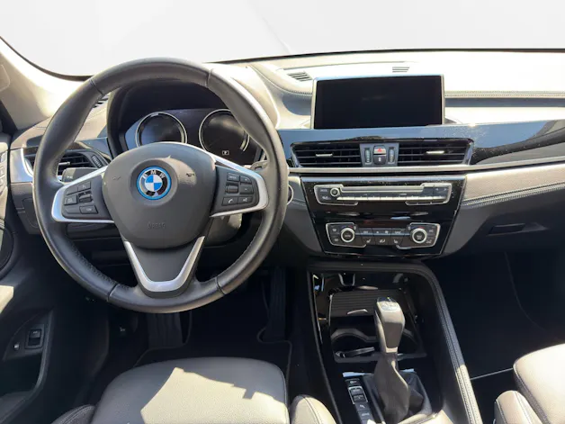 BMW X1 xDrive 25e Sport Line