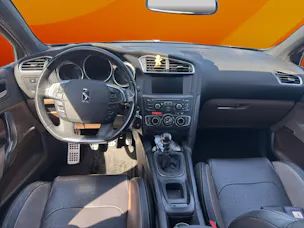DS Automobiles AUTOMOBILES DS4 1.6 THP Sport Chic