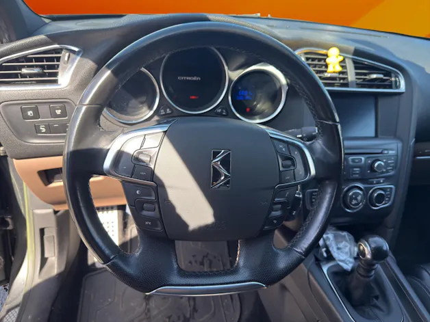 DS Automobiles AUTOMOBILES DS4 1.6 THP Sport Chic