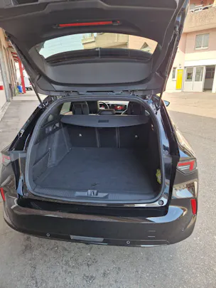 Opel Astra Sports Tourer 1.2i Turbo GS A