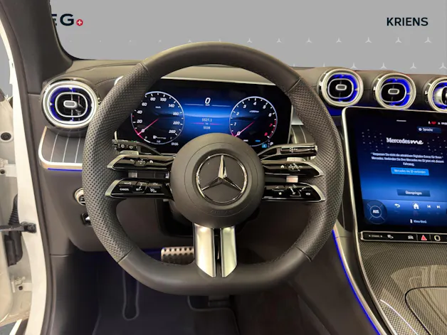 Mercedes-Benz GLC 300 4M - AMG / 360 Grad Kamera / Panorama-Dach / AHK /