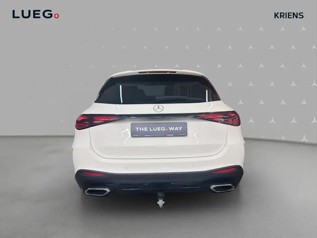 Mercedes-Benz GLC 300 4M - AMG / 360 Grad Kamera / Panorama-Dach / AHK /