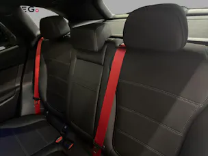 Mercedes-Benz GLC 300 4M - AMG / 360 Grad Kamera / Panorama-Dach / AHK /