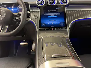 Mercedes-Benz GLC 300 4M - AMG / 360 Grad Kamera / Panorama-Dach / AHK /
