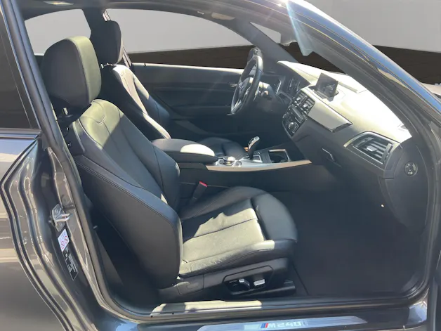 BMW M240i xDrive Steptronic