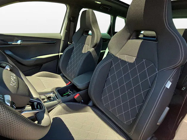 Škoda Karoq 2.0 TSI SportLine 4x4 DSG