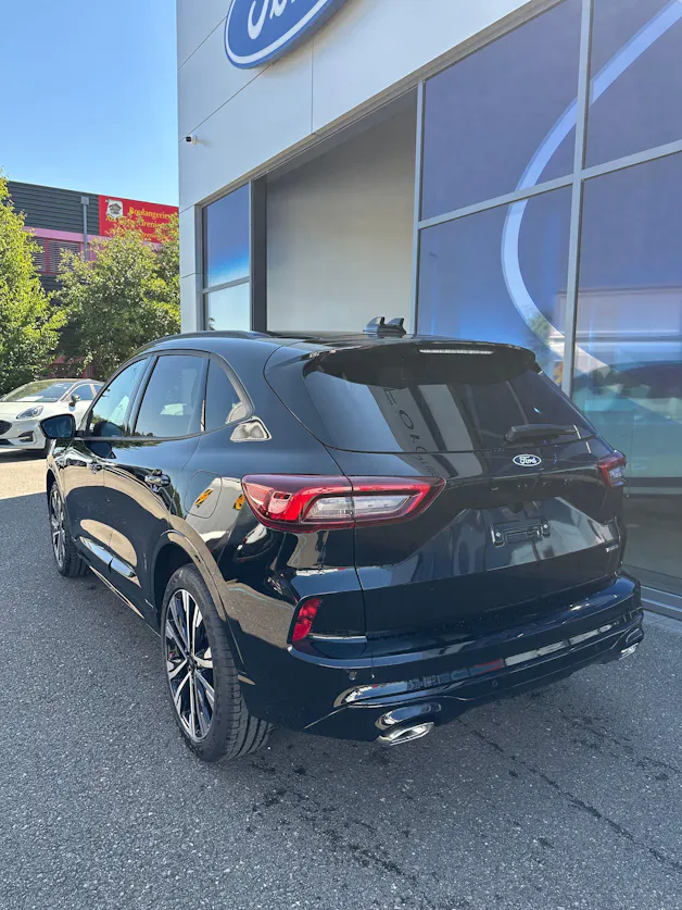 Ford Kuga 2.5 Hybrid ST-Line X 4x4 FHEV/Aut.
