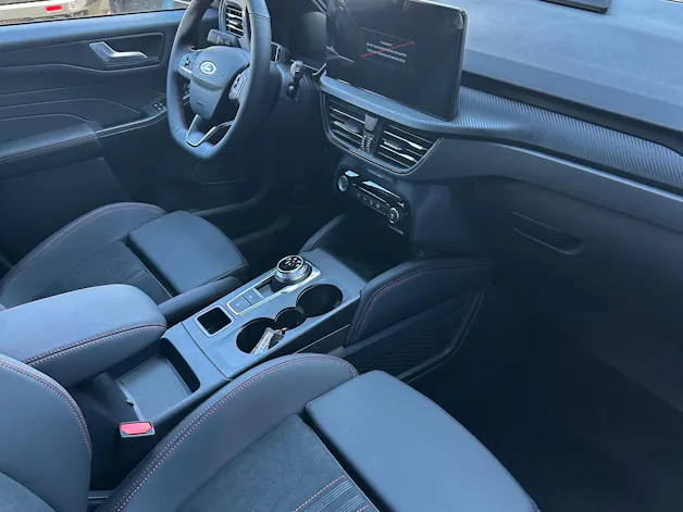 Ford Kuga 2.5 Hybrid ST-Line X 4x4 FHEV/Aut.