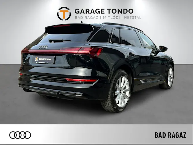 Audi e-tron 55 S Line quattro