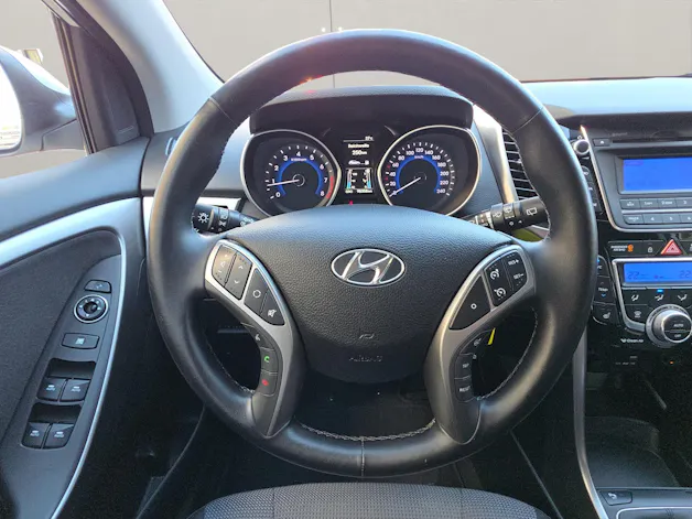 Hyundai i30 1.6 GDI Plena