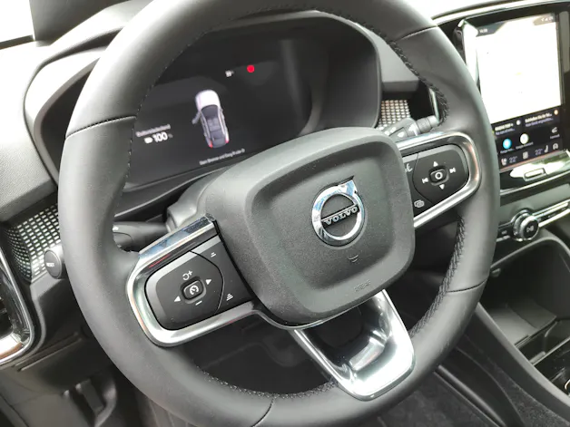 VOLVO EC40 82kWh Twin Motor AWD Ultra Xcentric Edition