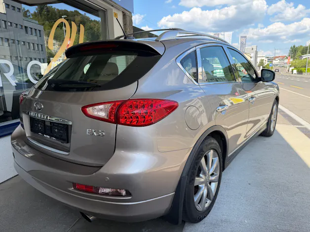 INFINITI EX