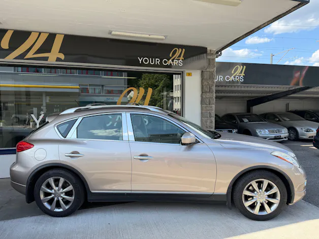 INFINITI EX