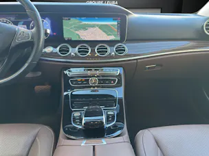 Mercedes-Benz E 400 AMG Line 4 Matic