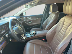 Mercedes-Benz E 400 AMG Line 4 Matic