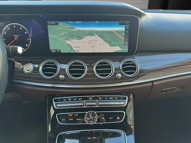 Mercedes-Benz E 400 AMG Line 4 Matic