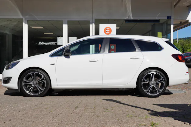 Opel Astra SportsTourer 1.6i 16V Turbo Cosmo