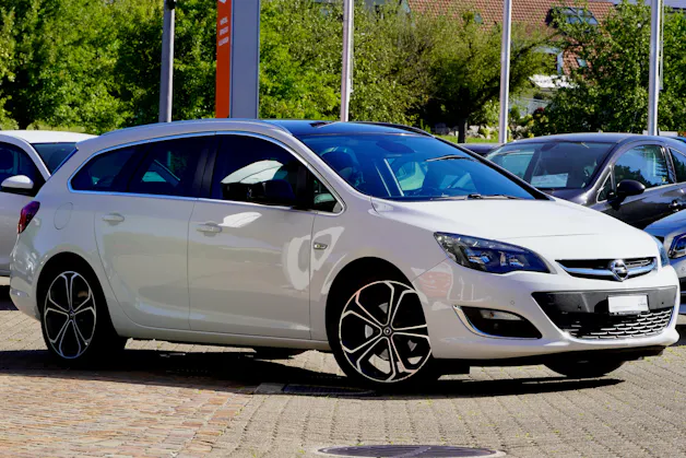 Opel Astra SportsTourer 1.6i 16V Turbo Cosmo